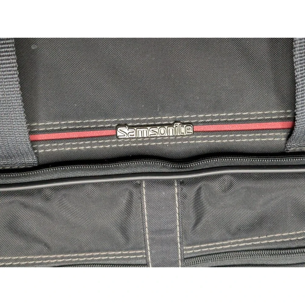 Vtg Samsonite Oyster Garment Bag 1987 Black Red Trim Fold-Out Travel Luggage USA